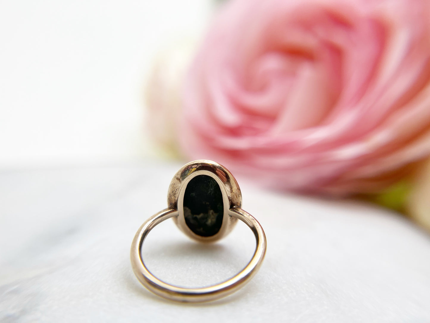 Lovely c.1910s Green Agate Ring