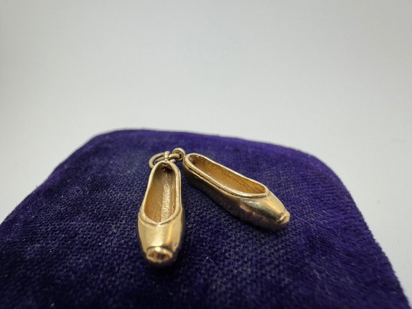 Ballet Slippers Charm 14k gold