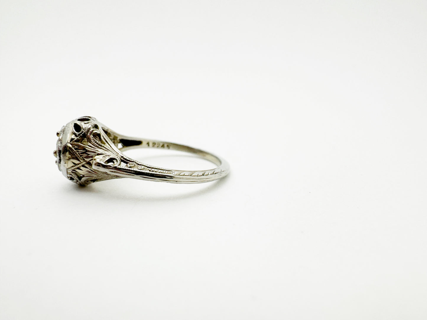1920's 18k White Gold Diamond Solitaire