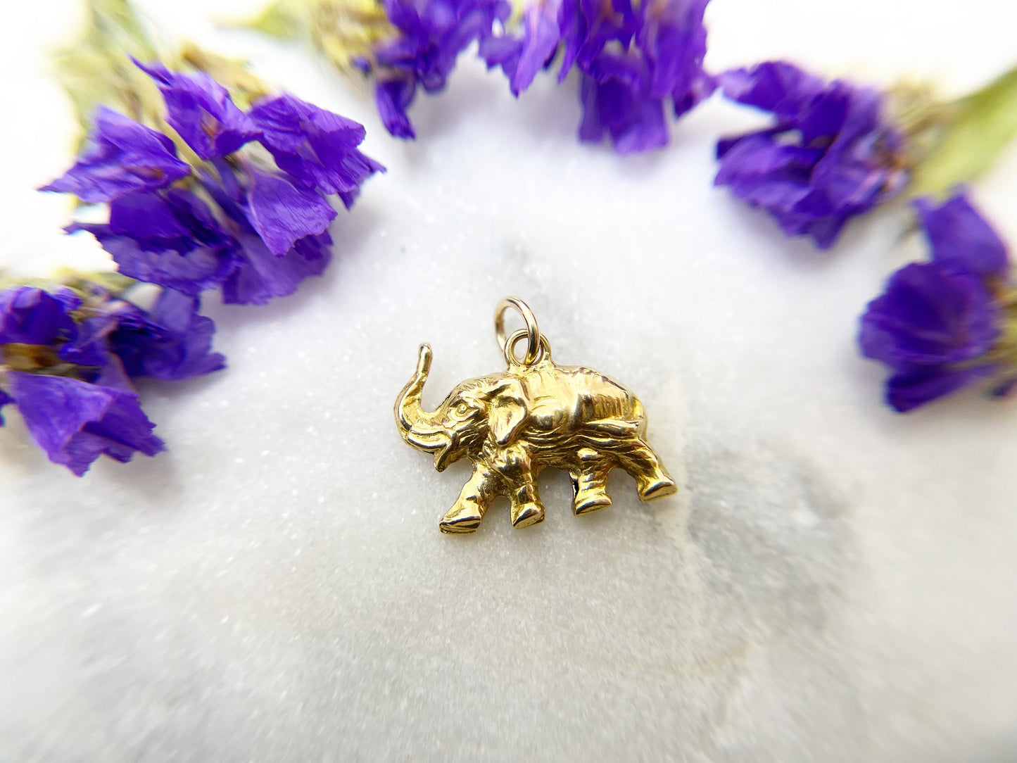 Elephant Charm - Good Luck - 18k gold