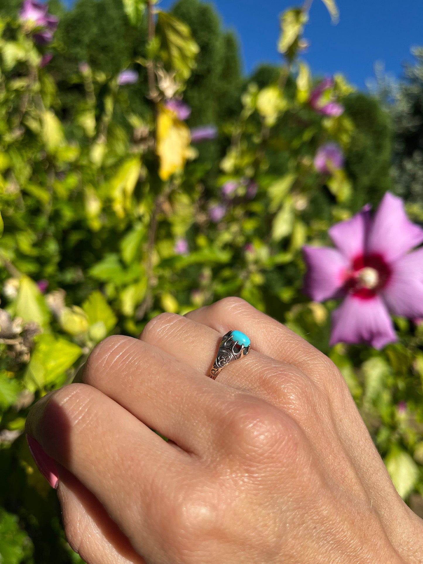 Victorian Turquoise Belcher Set Ring - 10k gold