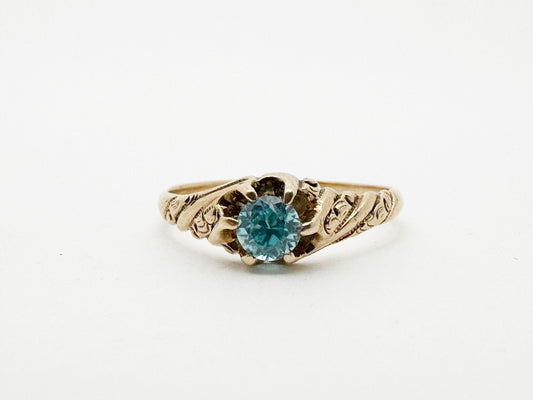 Unique Zircon Ring - Antique Victorian Setting - c.1940s Zircon stone