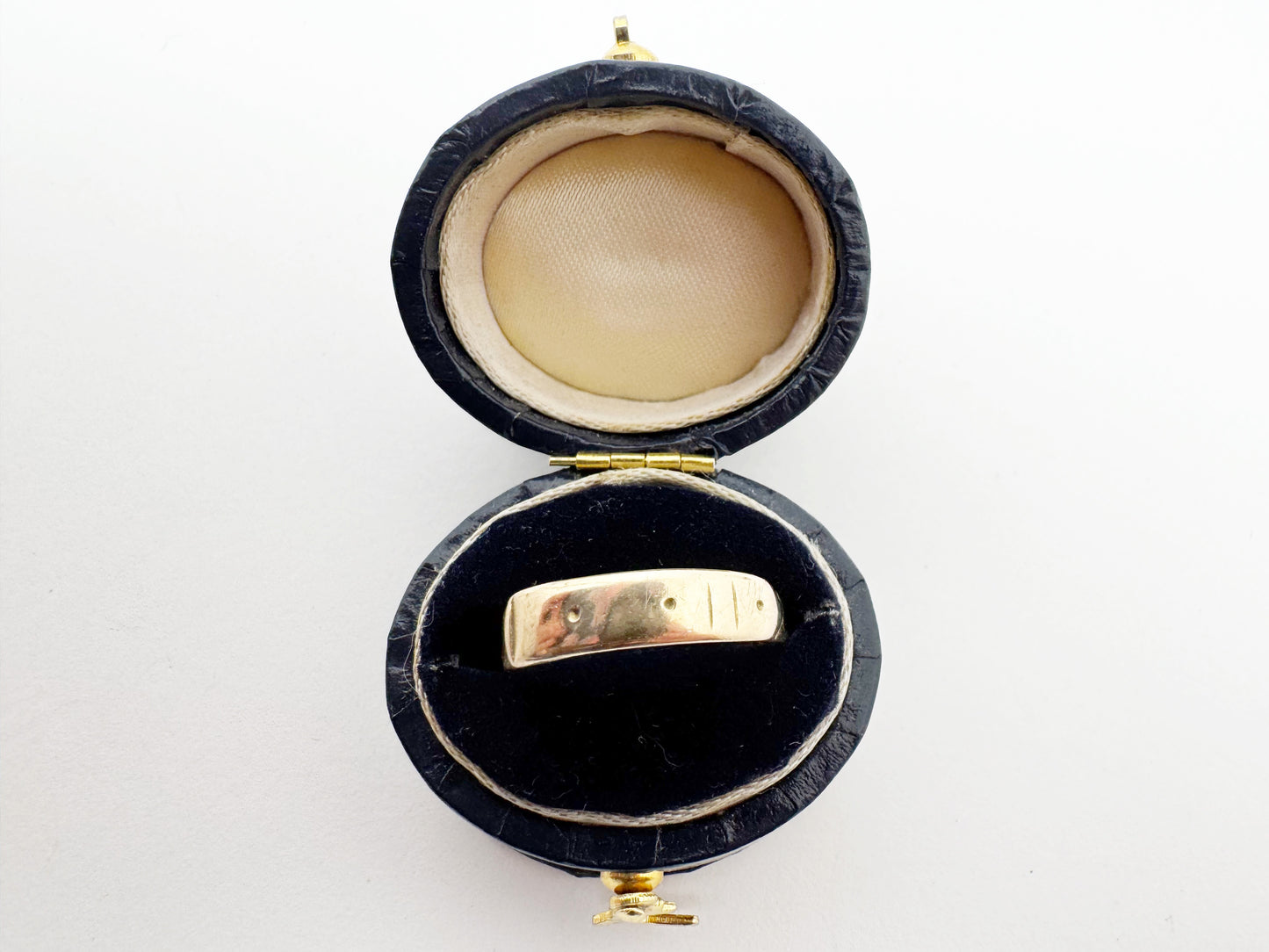 Vintage Gold Buckle Ring