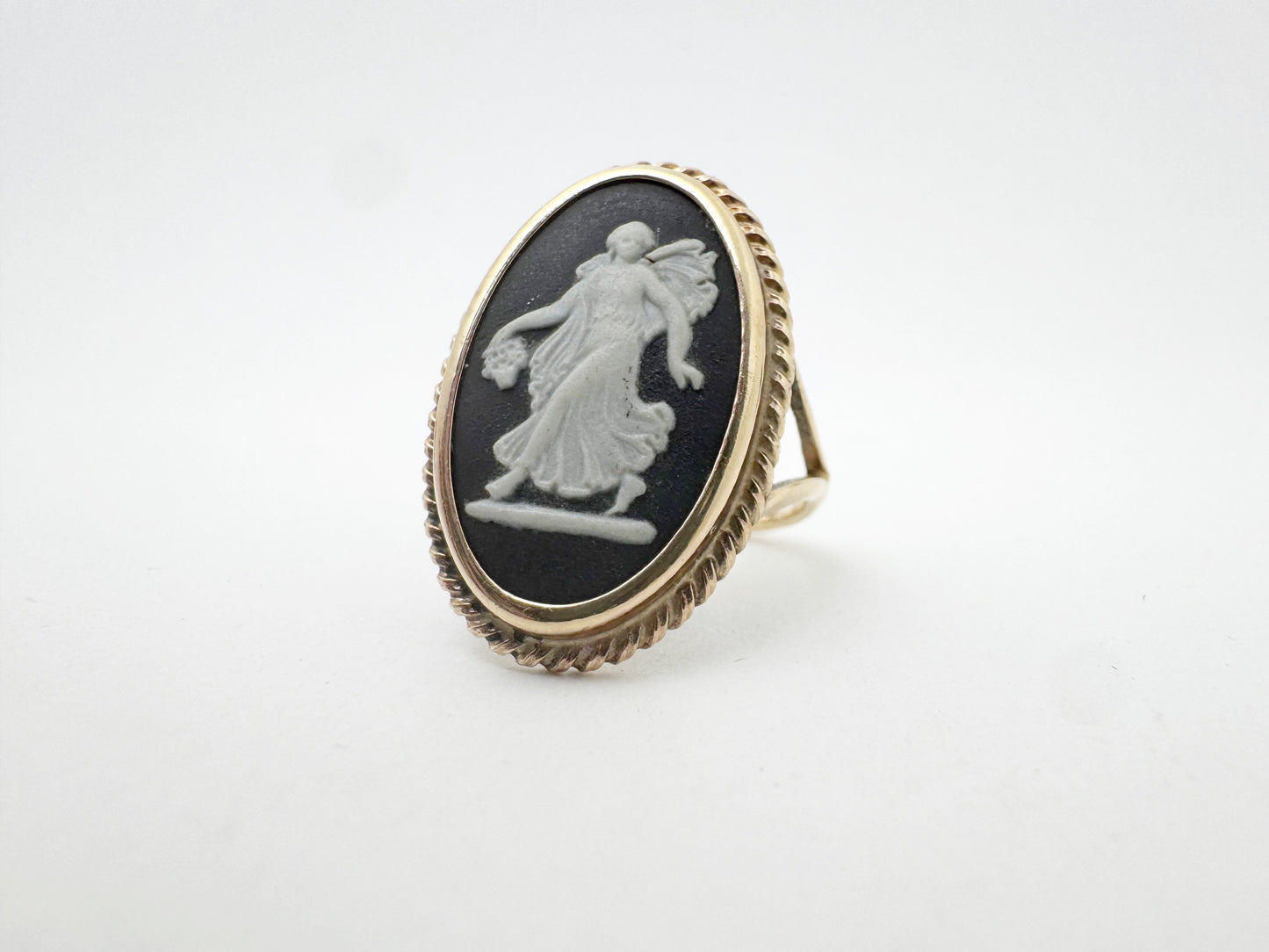 Wedwood Black Cameo Ring