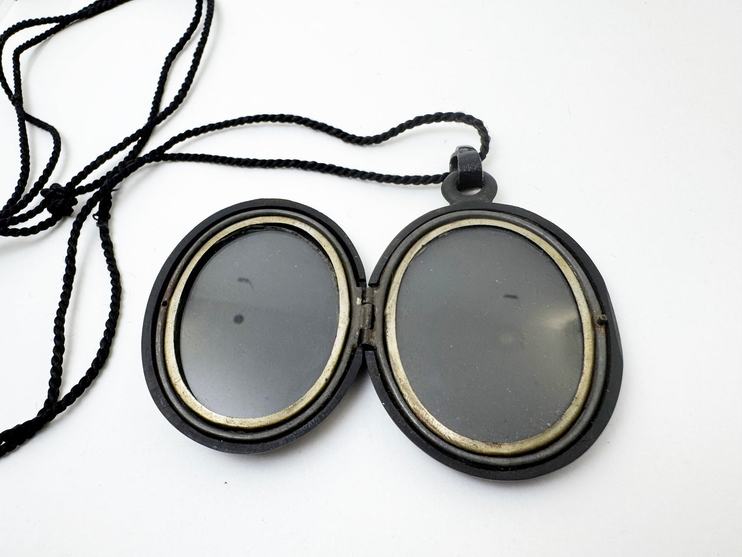 Victorian Mourning Locket - Vulcanite - with Crucifix