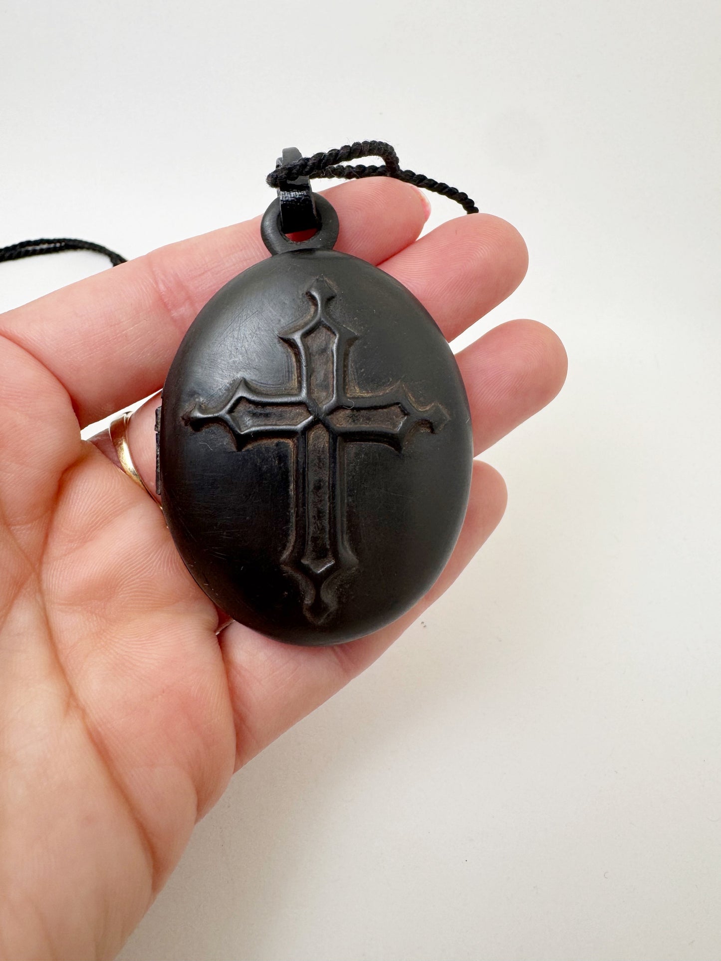 Victorian Mourning Locket - Vulcanite - with Crucifix