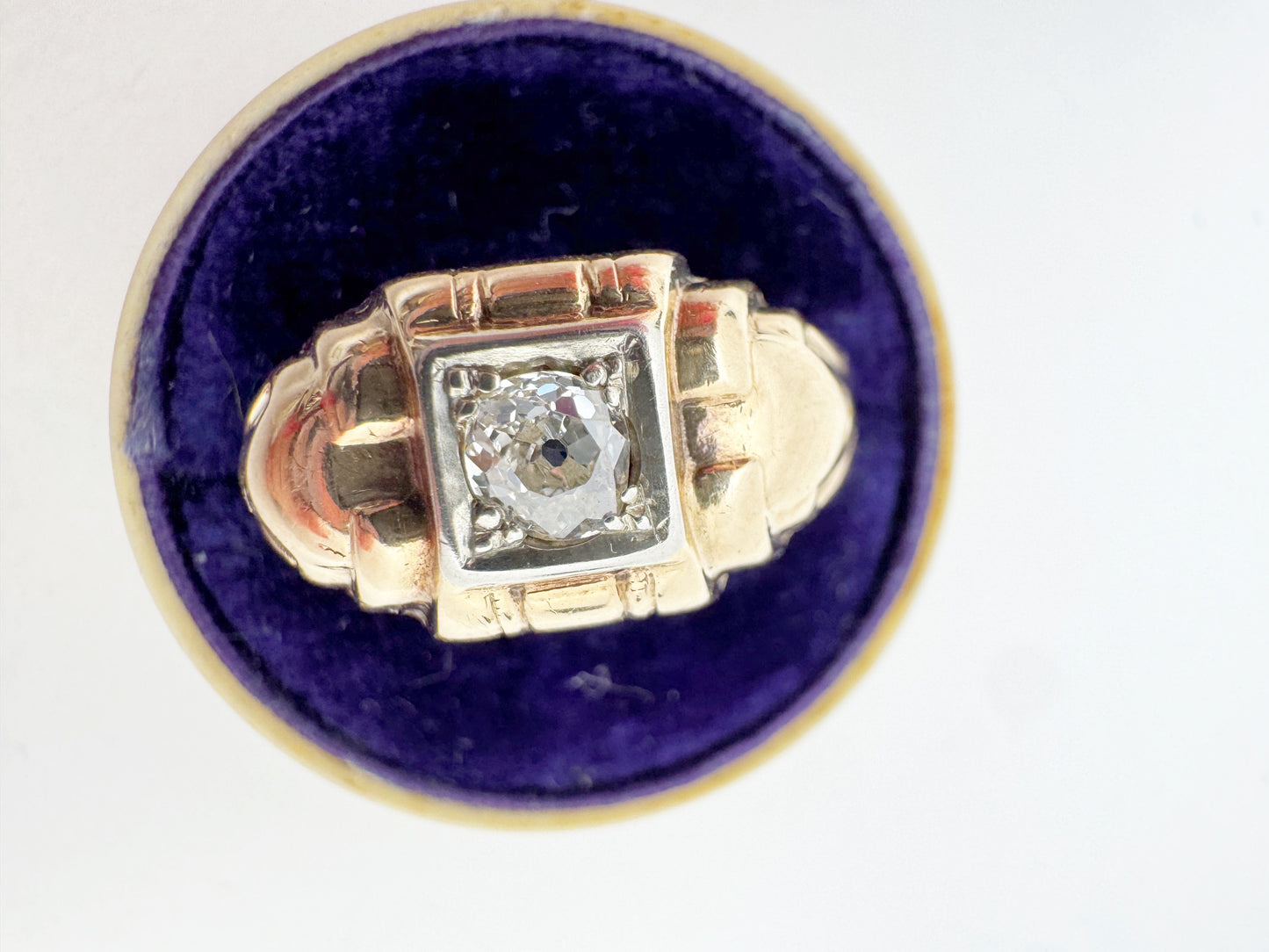 1940's Classic Diamond Two Toned Solitaire