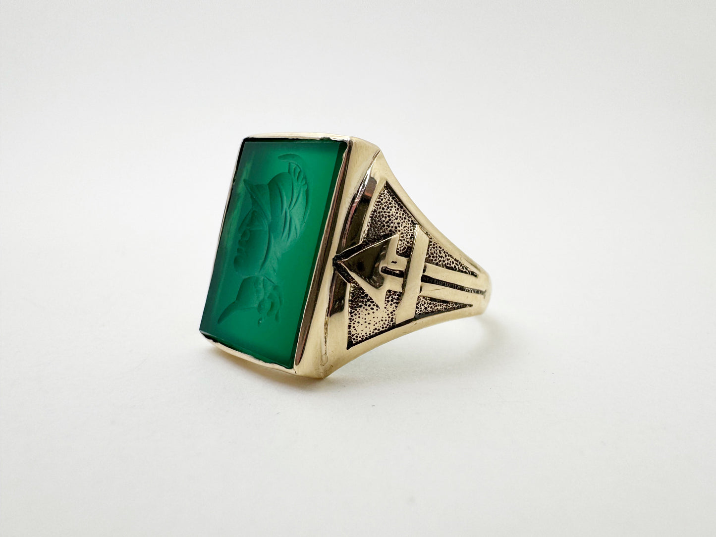 Mid-Century Greco-Roman Soldier Chrysoprase Intaglio Ring - Vintage - c.1940’s-1950’s