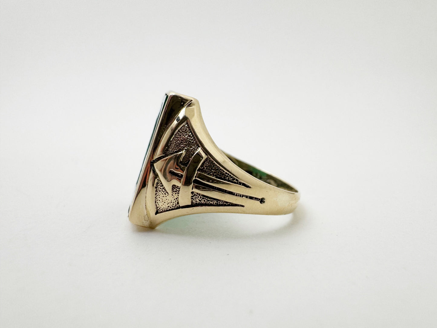 Mid-Century Greco-Roman Soldier Chrysoprase Intaglio Ring - Vintage - c.1940’s-1950’s