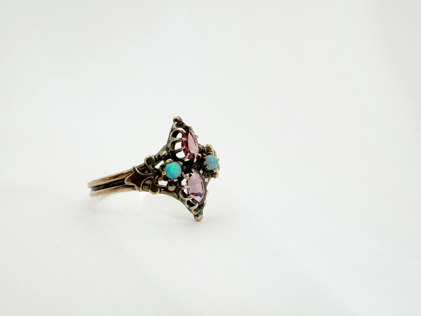 Cool Victorian Ring