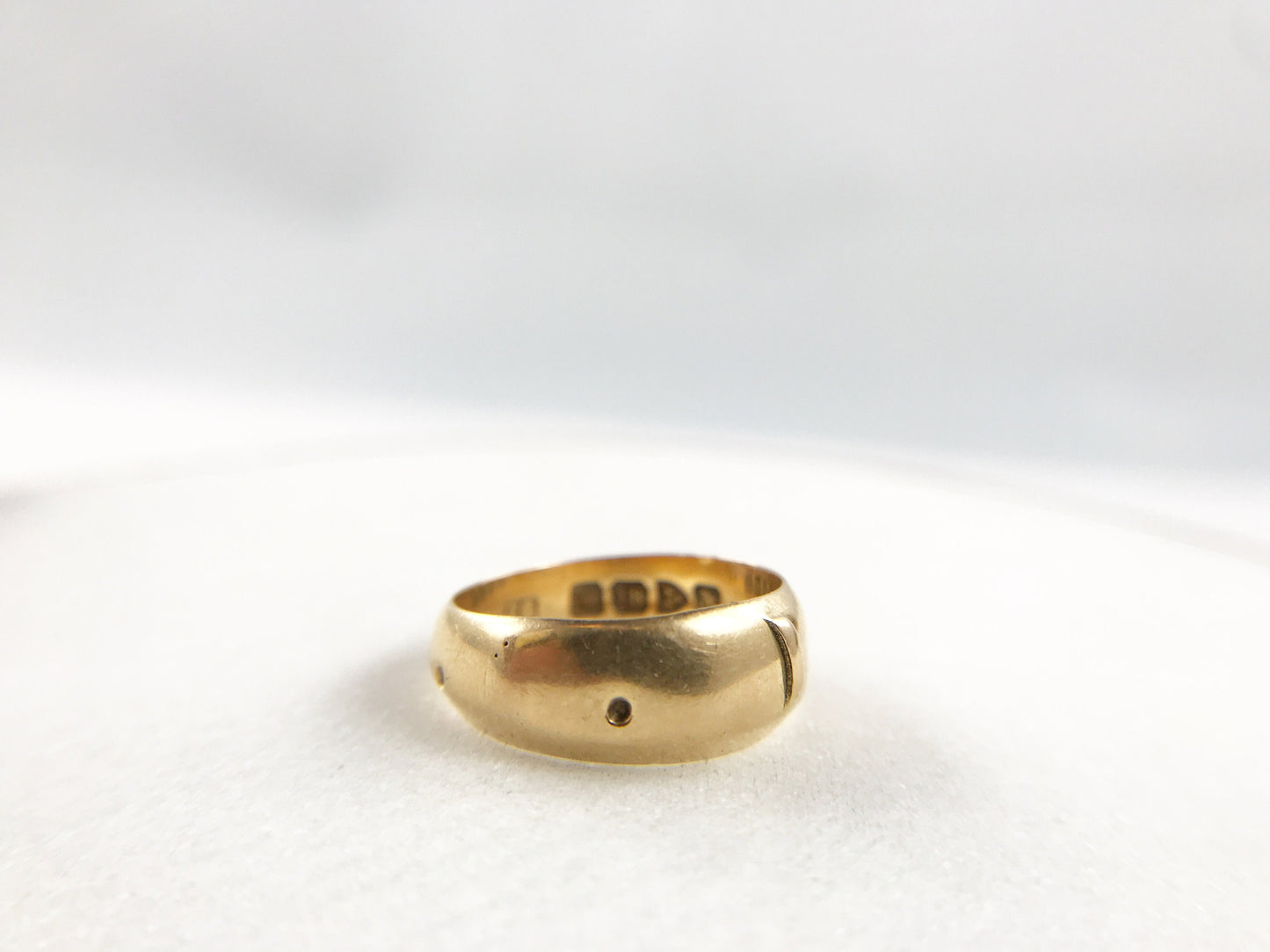 Smooth Antique Edwardian 18k Gold Buckle Ring